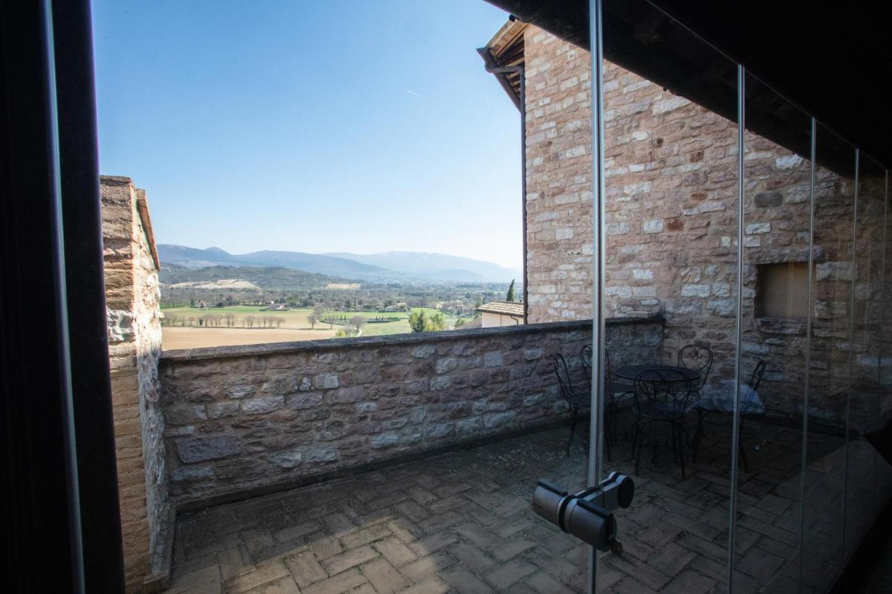 Hotel La Bastiglia Spello Exterior foto